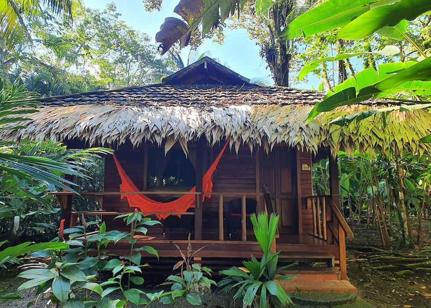 Limon Puerto Viejo de Talamanca Facade