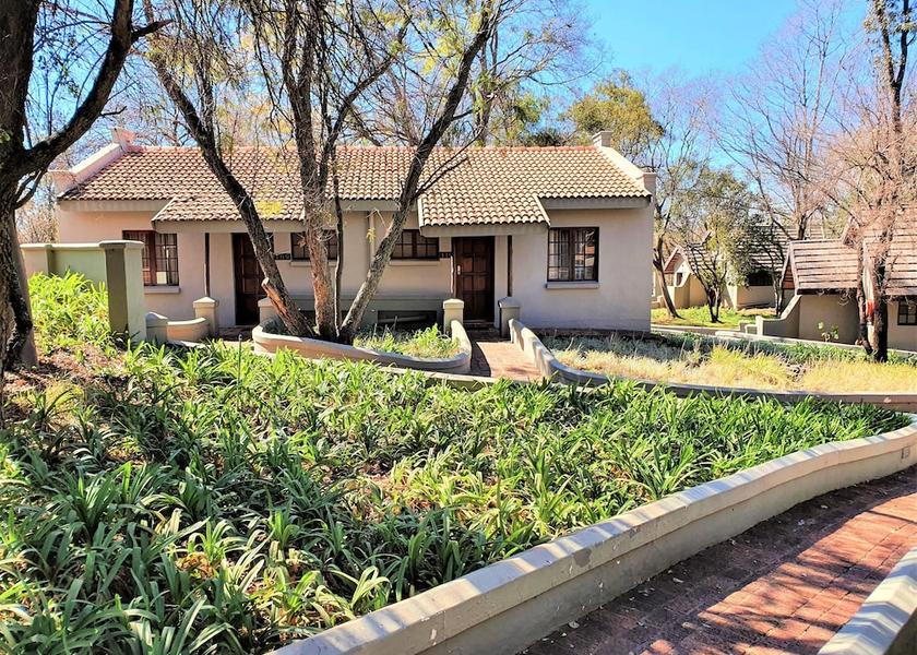 Gauteng Roodeplaat Room