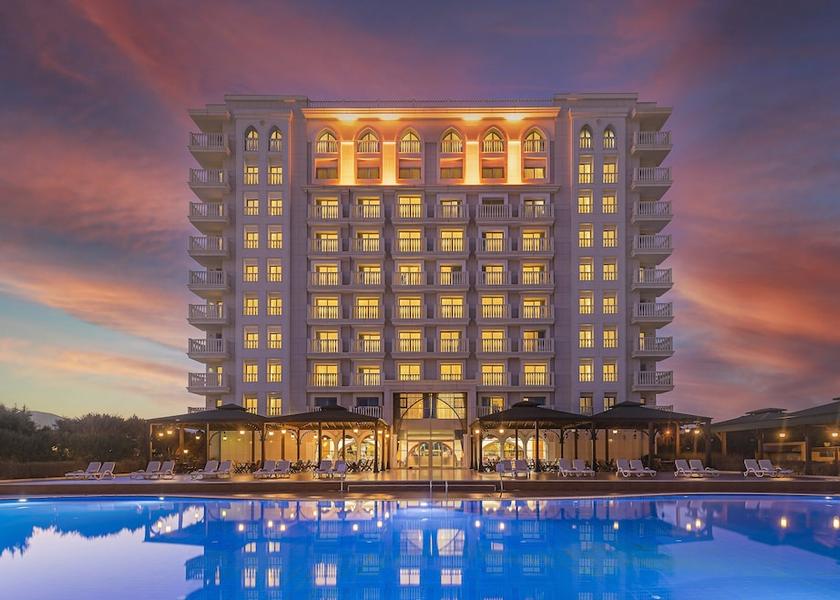  Antalya Pool