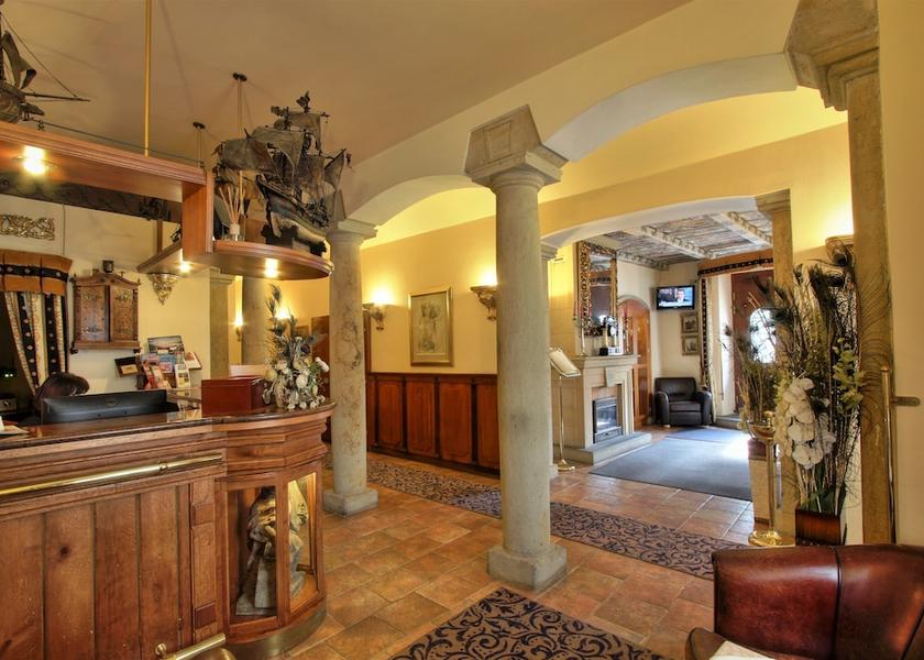  Prague Interior Entrance