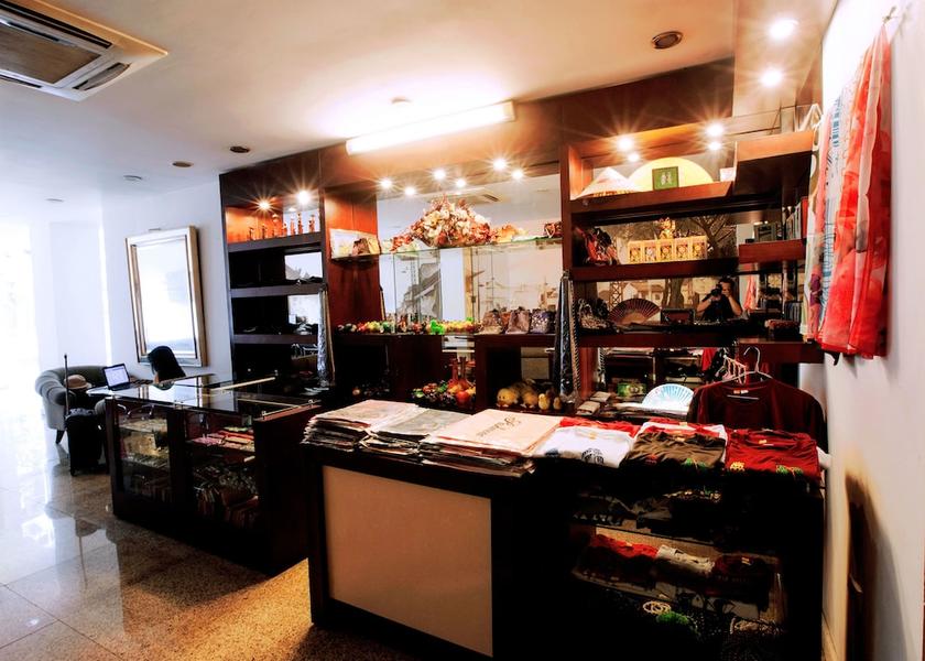  Hanoi Gift Shop