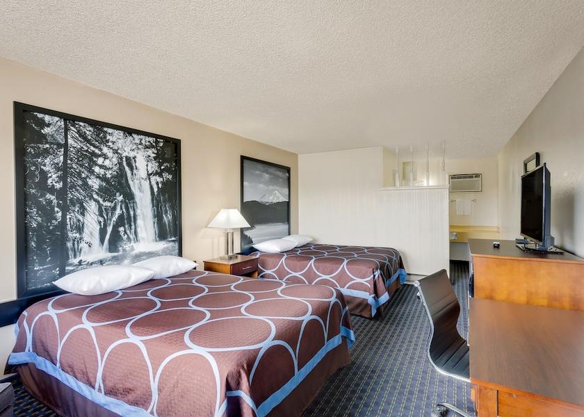 California Alturas Room