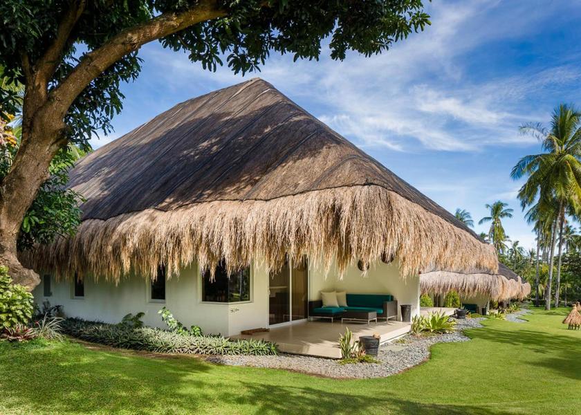 Central Visayas Dauin Hotel Exterior