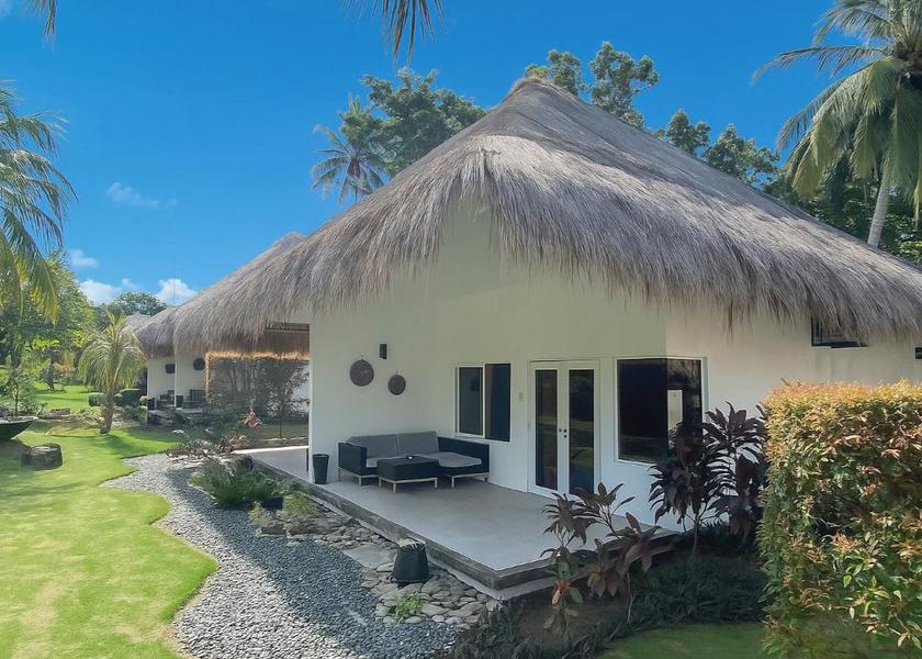 Central Visayas Dauin Hotel Exterior