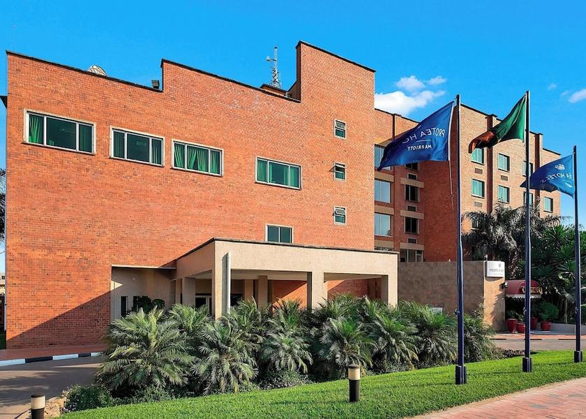  Lusaka Exterior Detail