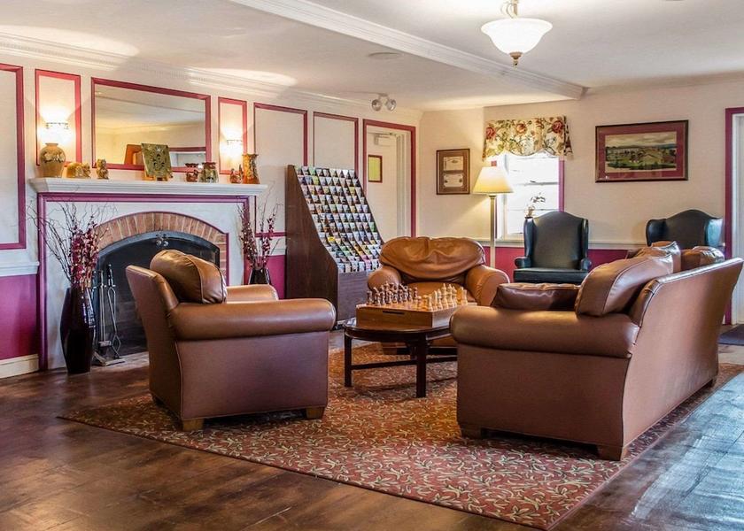 Pennsylvania Strasburg Lobby