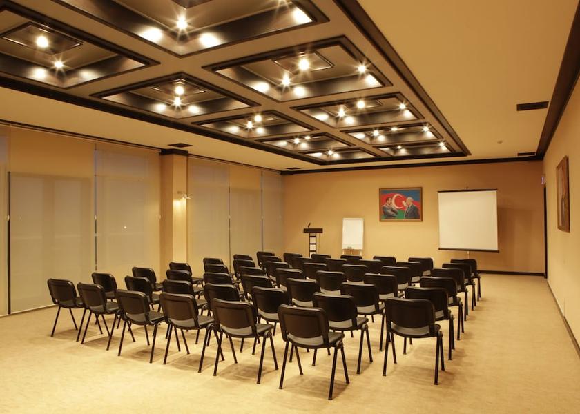  Baku Meeting Room