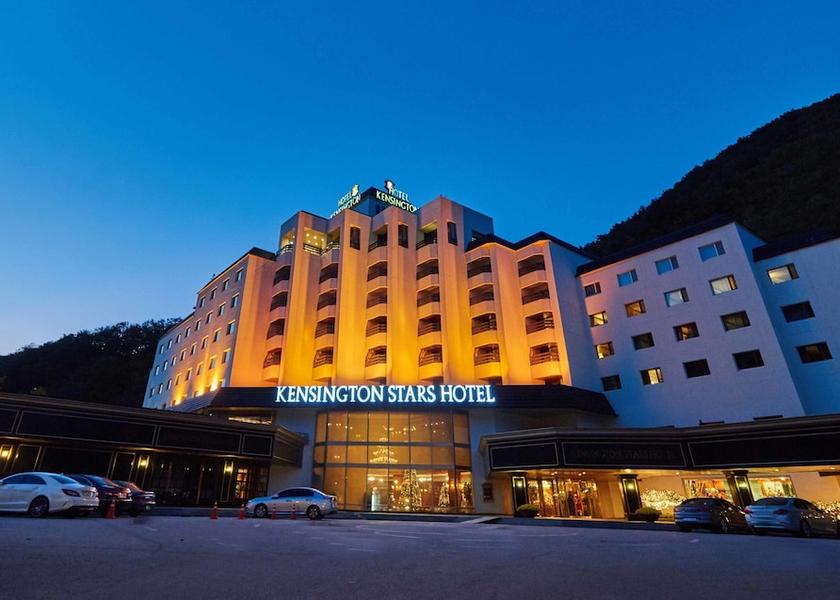 Gangwon Sokcho Front of property - evening/night