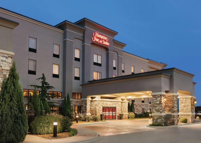 Oklahoma Enid Exterior Detail