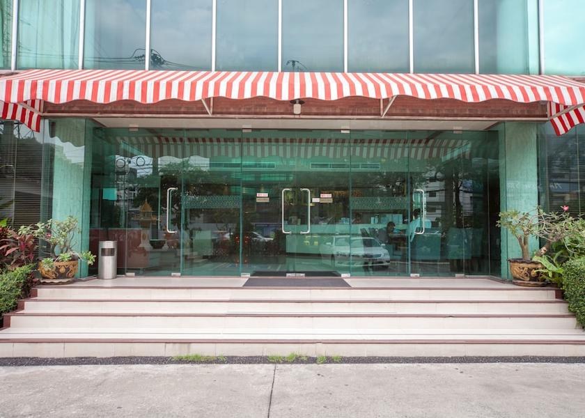 Bangkok Bangkok Property entrance