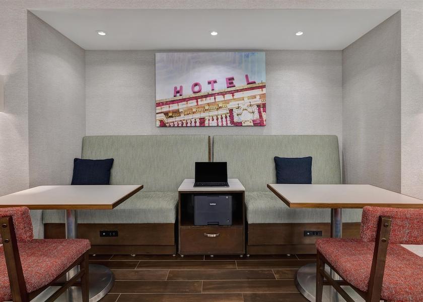 Louisiana Shreveport Business center