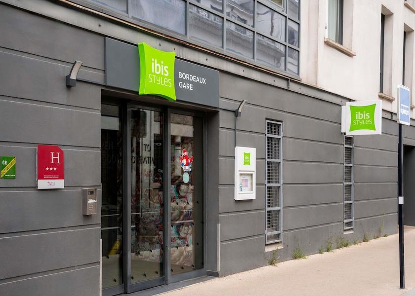 Nouvelle-Aquitaine Bordeaux Exterior