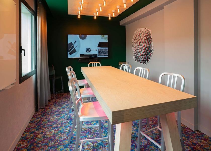 Nouvelle-Aquitaine Bordeaux Meeting facility