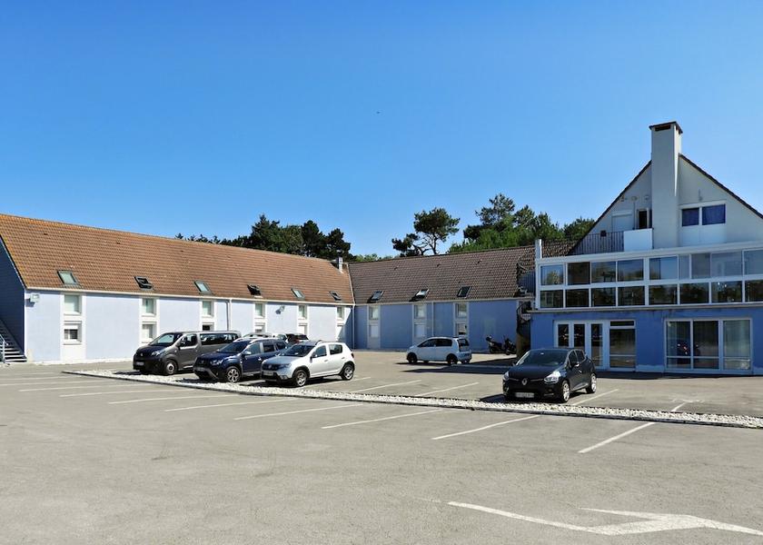 Hauts-de-France Etaples Exterior Detail