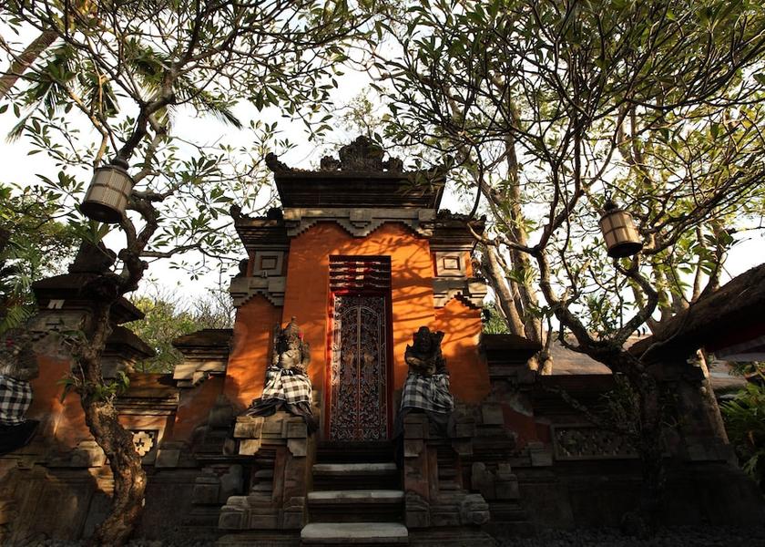 Bali Denpasar Property entrance