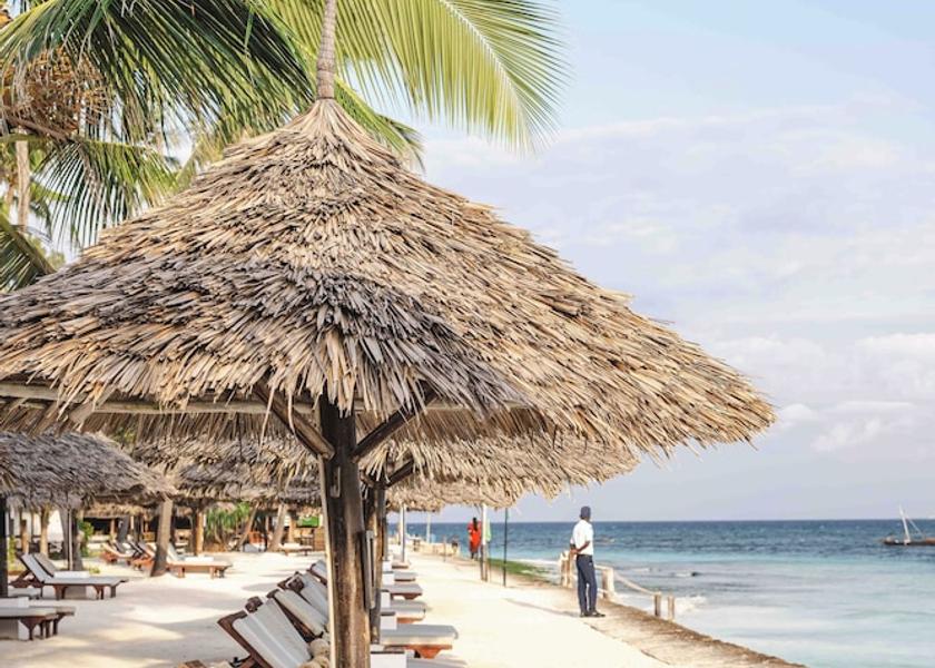  Nungwi Beach
