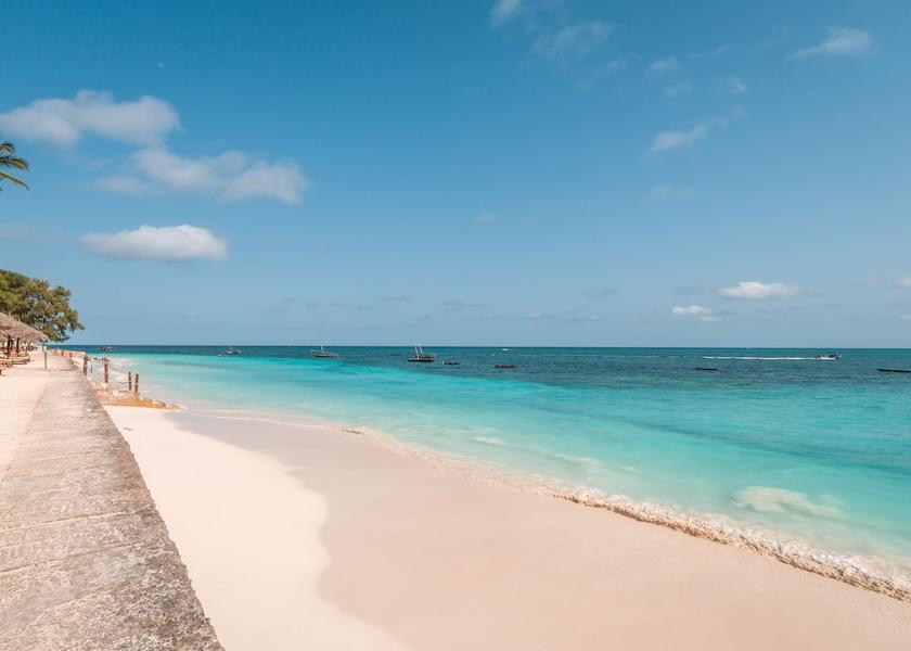  Nungwi Beach