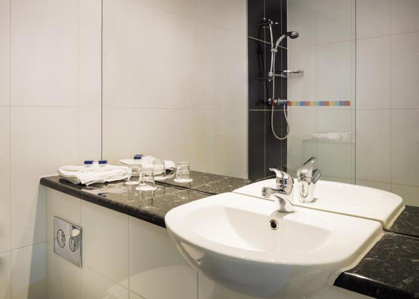 England Southend-on-Sea Standard Room - Sea View