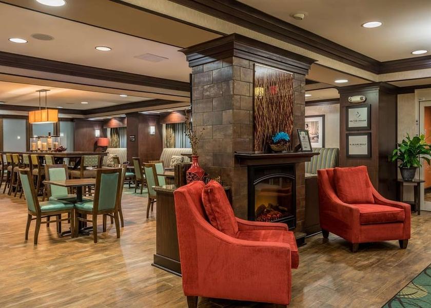 Mississippi New Albany Lobby