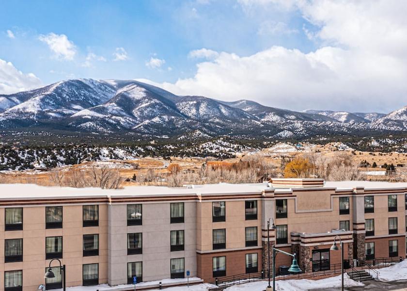 Colorado Salida Exterior Detail