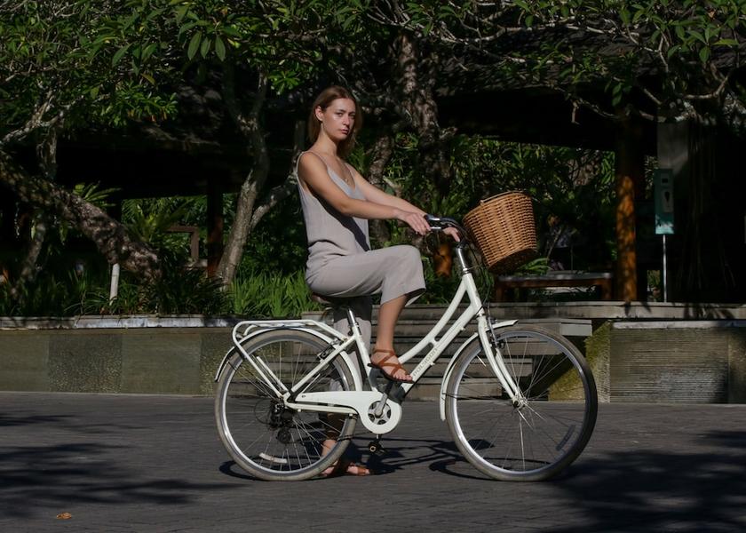 Bali Seminyak Bicycling