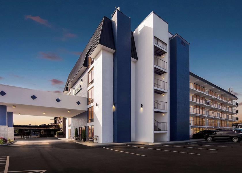 Tennessee Pigeon Forge Exterior Detail