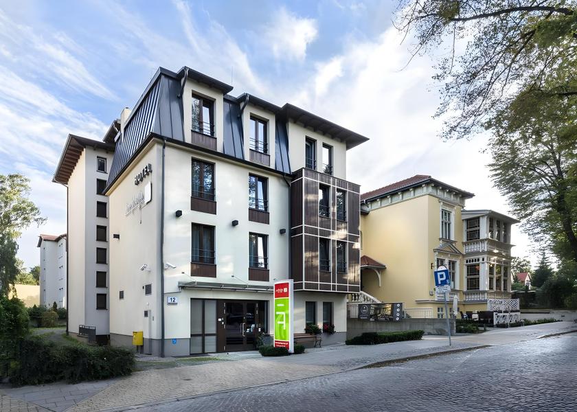 Pomeranian Voivodeship Gdańsk Hotel Exterior