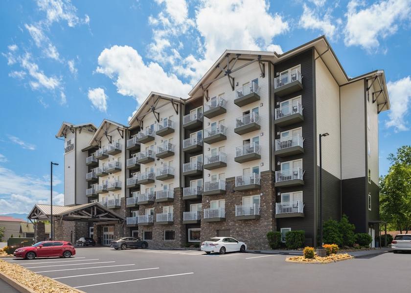 Tennessee Pigeon Forge Exterior Detail