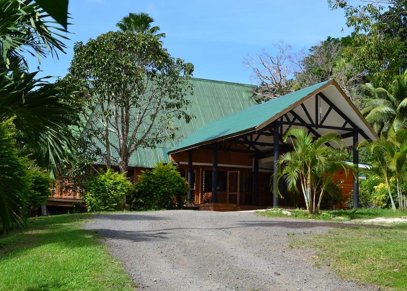 Northern Division Savusavu Property entrance