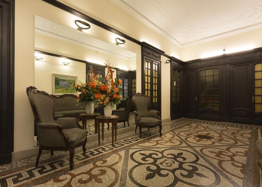 Piedmont Turin Lobby