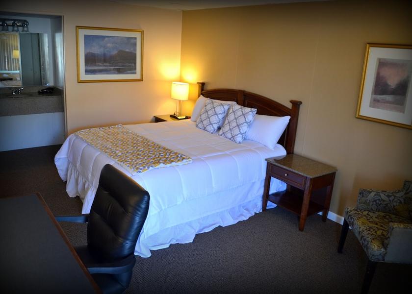 Pennsylvania Honesdale Room