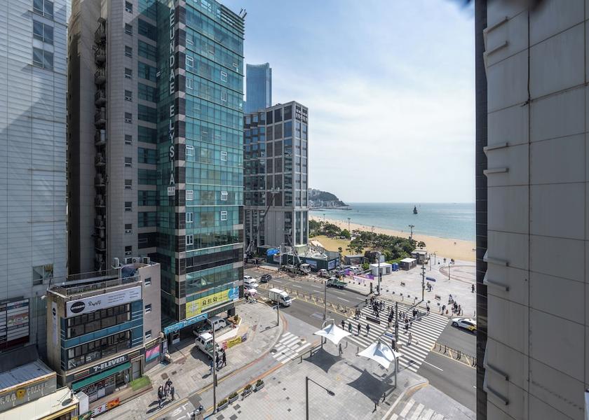  Busan Room