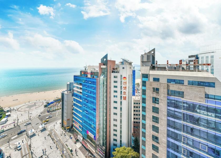  Busan Exterior