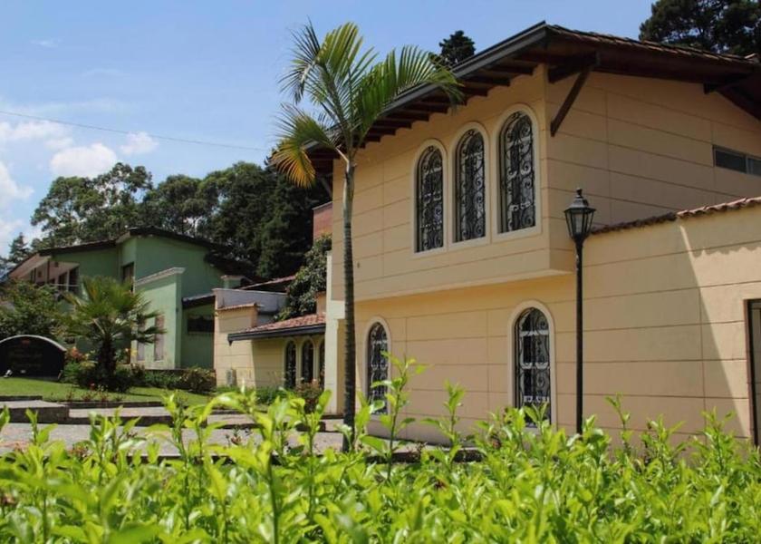 Antioquia Medellín Property entrance