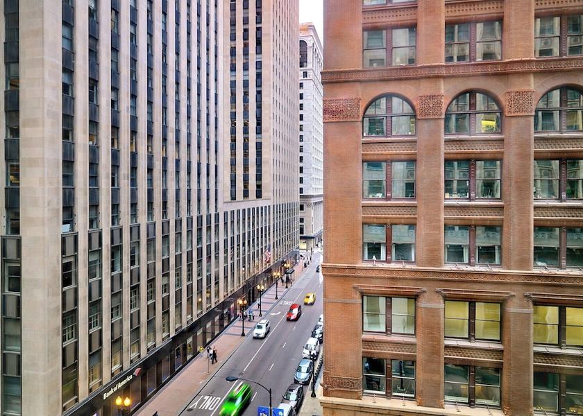 Illinois Chicago Room