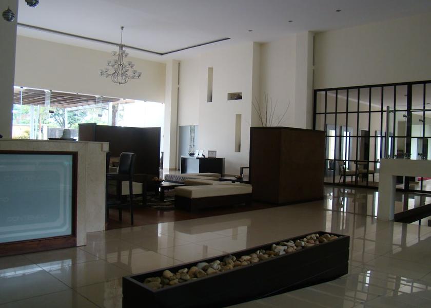 Managua (department) Managua Interior Entrance