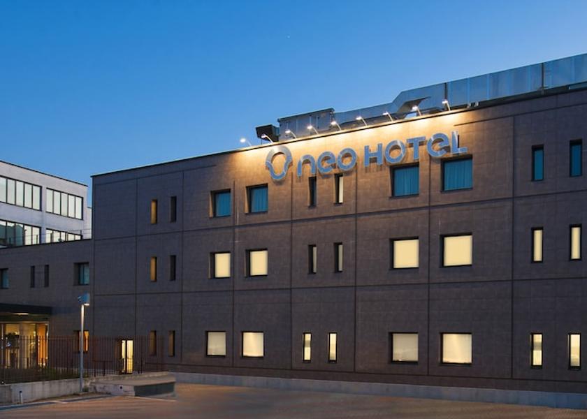 Lombardy Bresso Facade