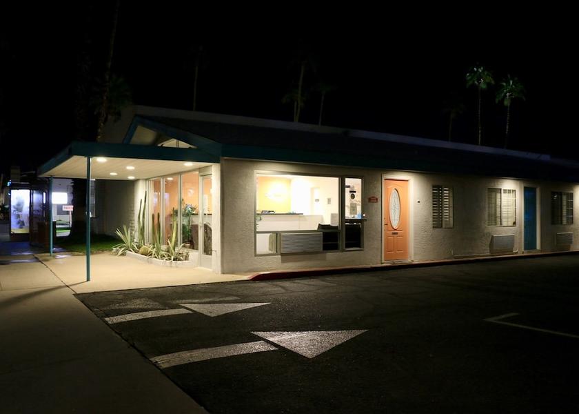 California Palm Springs Exterior Detail