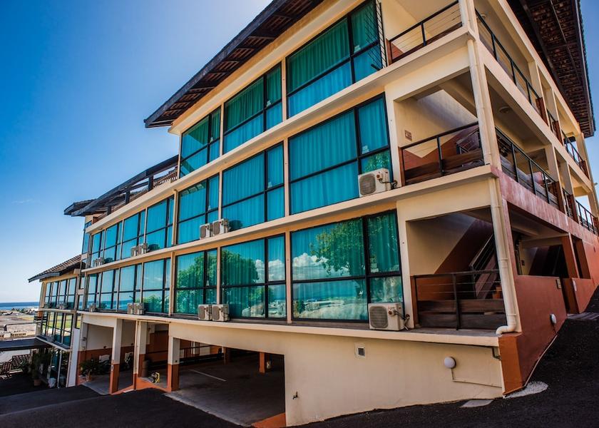 Windward Islands Faaa Front of property