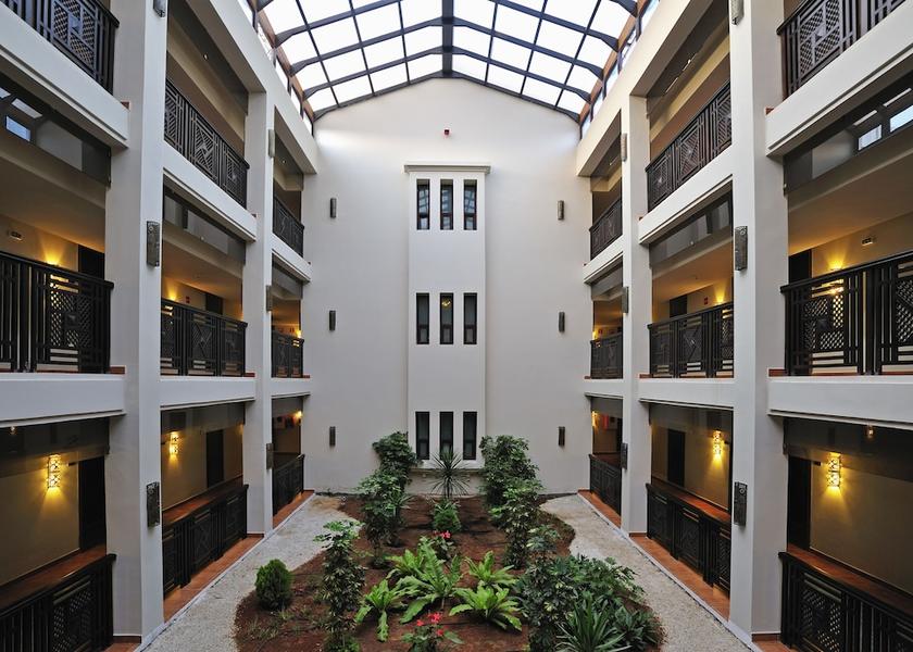 Oriental Saidia Hallway