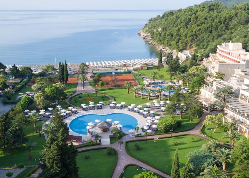 Budva Municipality Bečići Pool