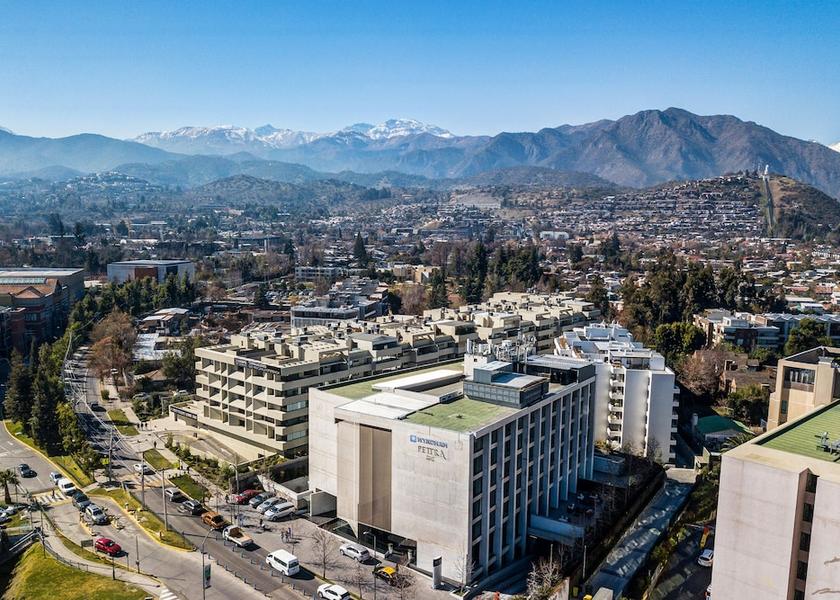 Santiago Santiago Facade