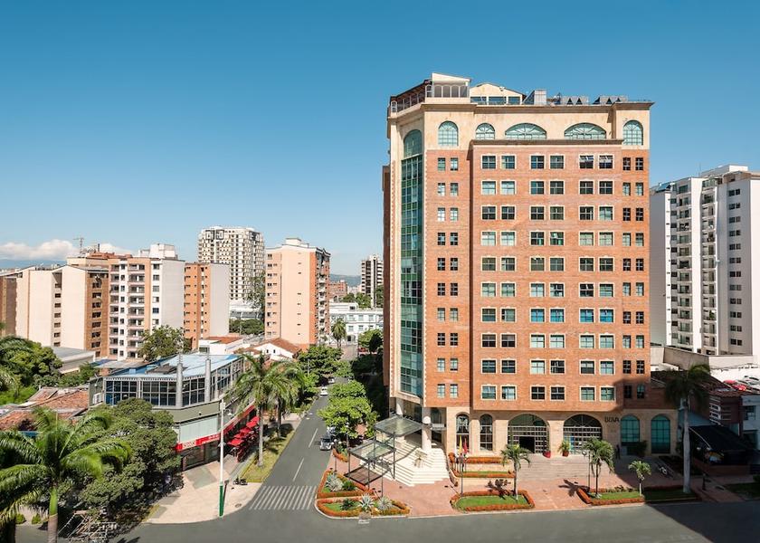 Santander Bucaramanga Front of property