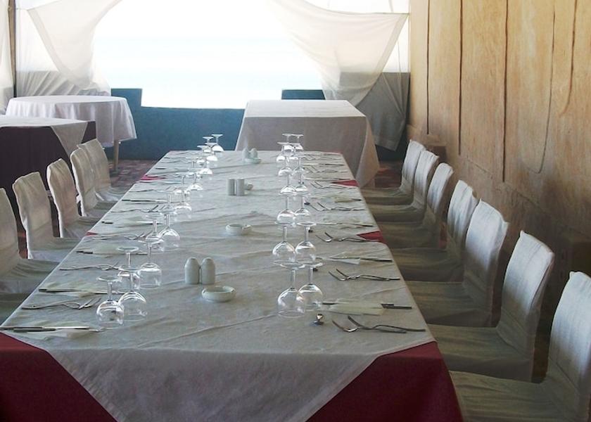 Dakar Meeting Room