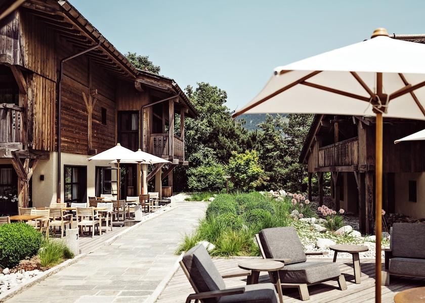 Auvergne-Rhône-Alpes Megeve Terrace/patio
