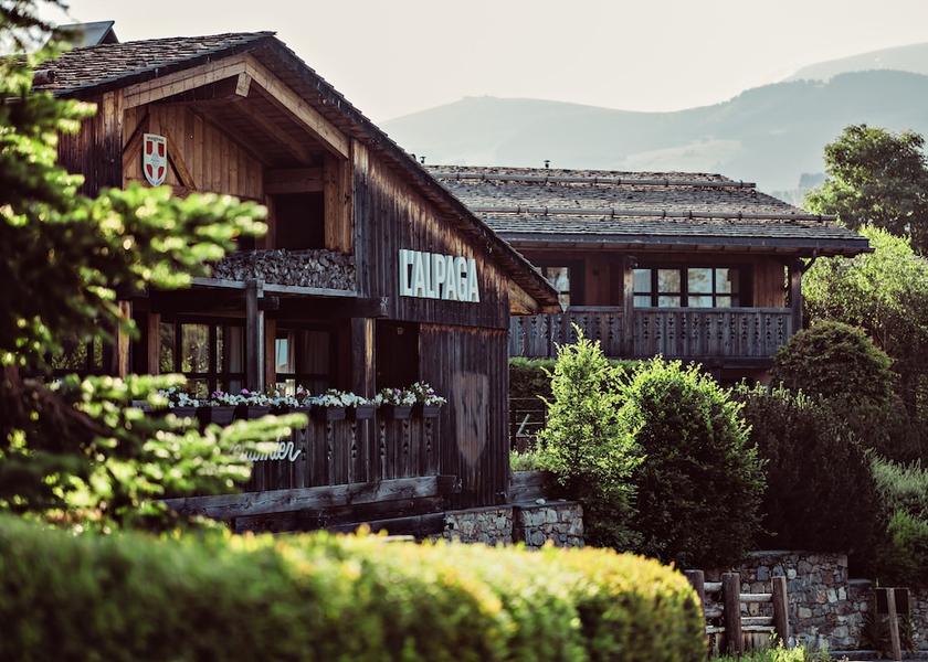 Auvergne-Rhone-Alpes Megeve Facade