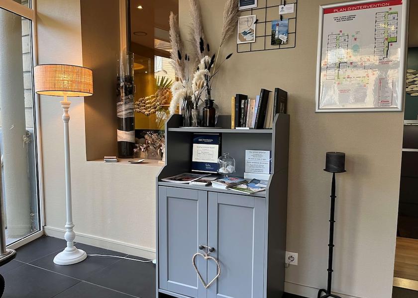 Normandy Ouistreham Lobby