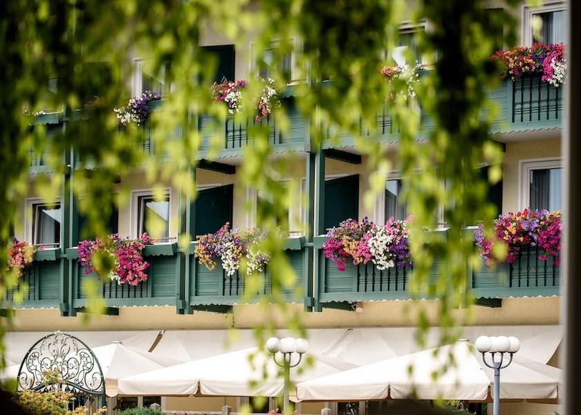Bavaria Feldkirchen Facade