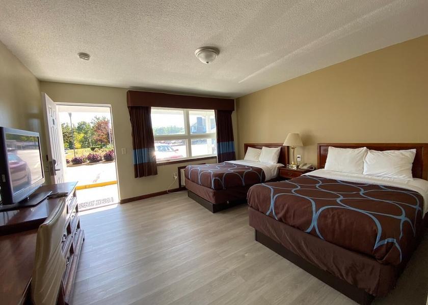 Connecticut Moosup Room