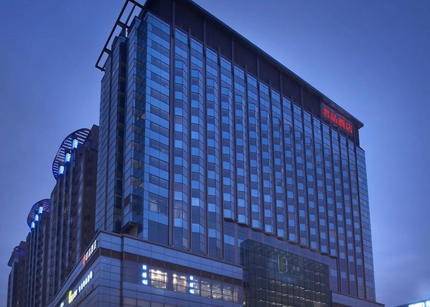  Taipei Exterior